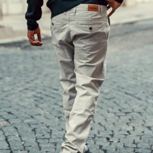 Pantalón Chino Essential - Corte Slim